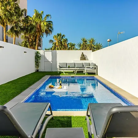 Feriehus Chill Out House Callao Salvaje